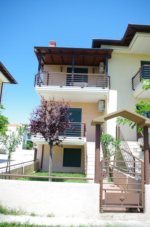 Elena Apartments อัสโปรวาลตา ภายนอก รูปภาพ