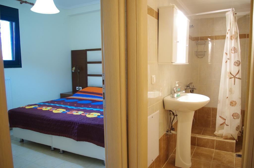 Elena Apartments อัสโปรวาลตา ห้อง รูปภาพ